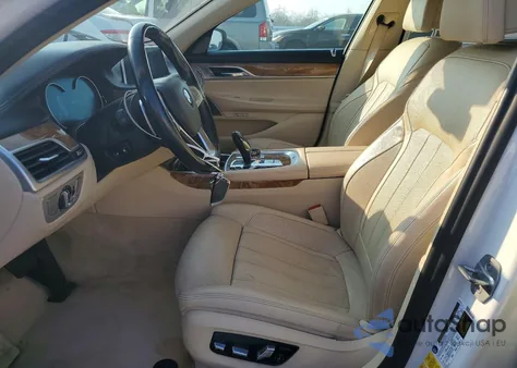 2018 BMW 740 Xe z USA, uszkodzony, nr VIN WBA7J2C57JG938324